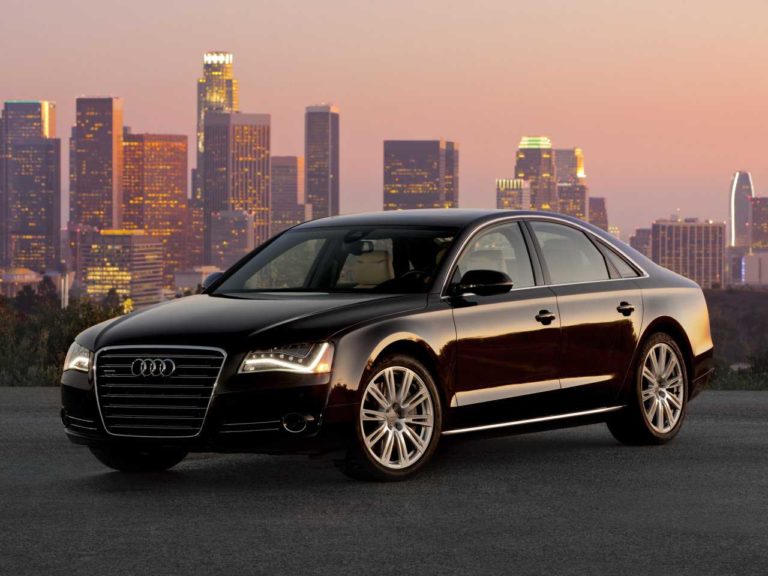 Обновленный Audi A8: косметическое обновление в классе люкс