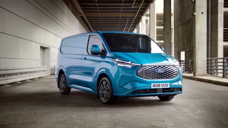 Ford Transit Custom дебютирует на автосалоне в Ганновере